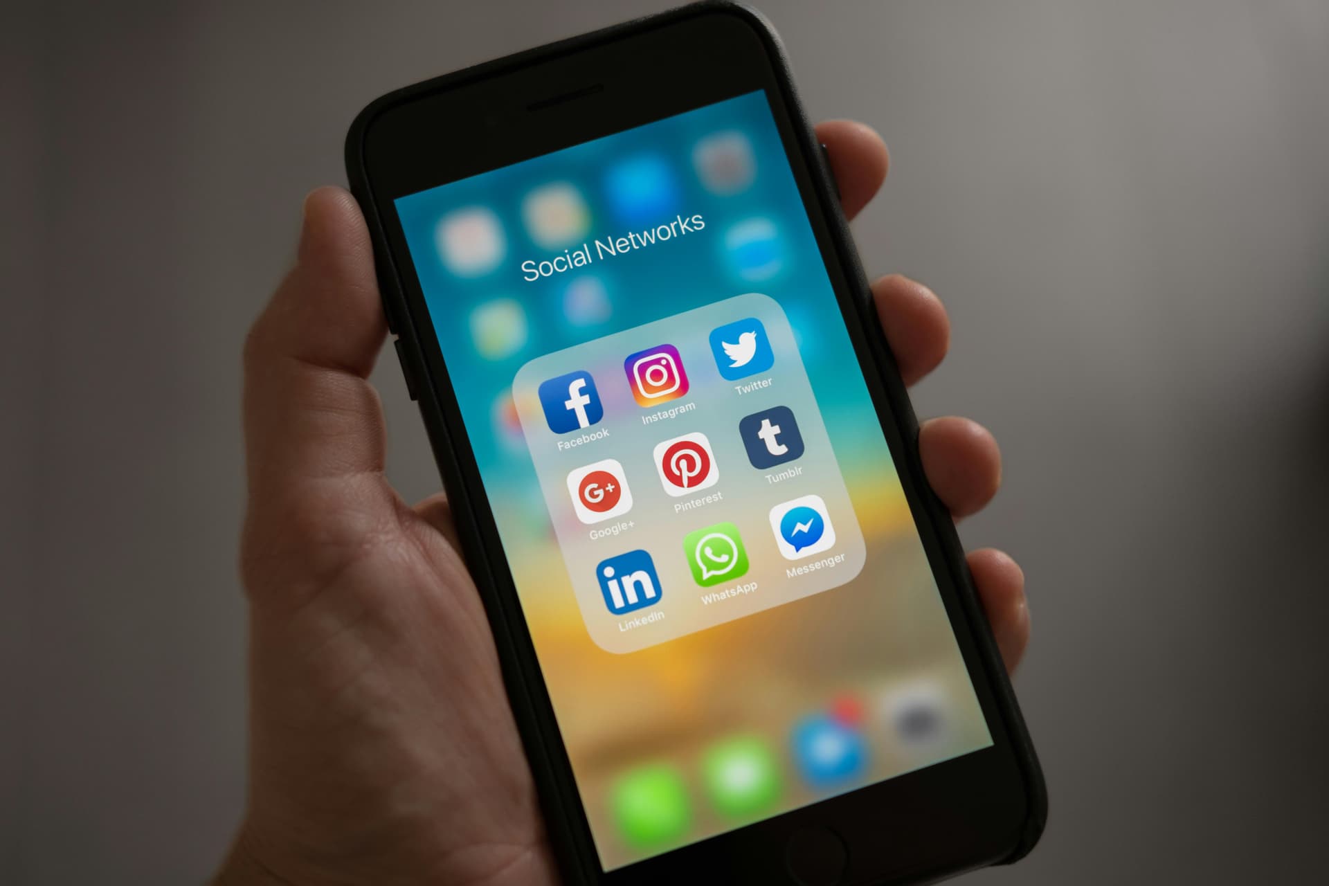 The Hidden Ways Social Media Affects Your Mental Health